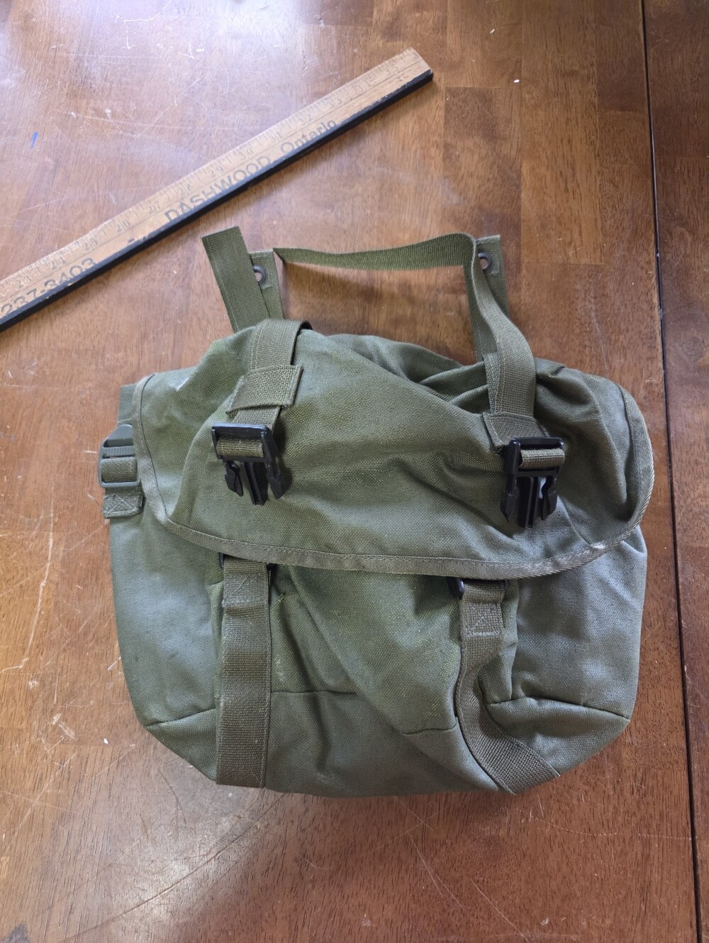 Vintage Canadian Forces Pattern 82 Small Field Pack Butt Pack OD Green Military